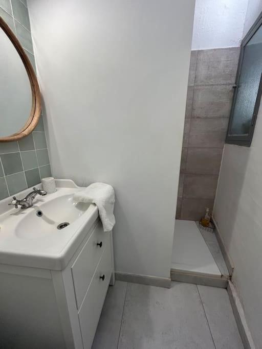 Appartement Le Nid Douillet Terrasse La Roquette *
